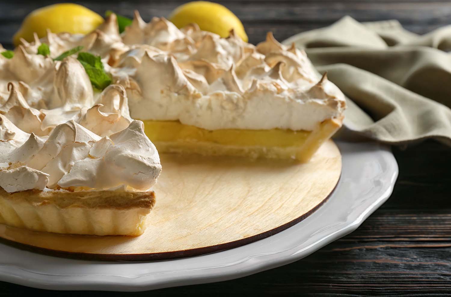 platter of Lemon Lime Pie