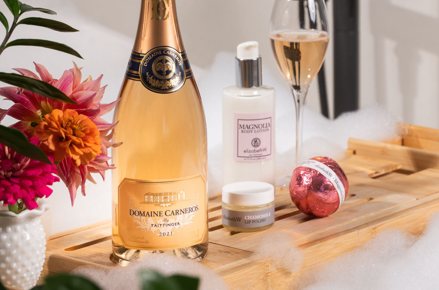 A Perfect Pairing: elizabethW Spa Essentials & 2021 Brut Rosé